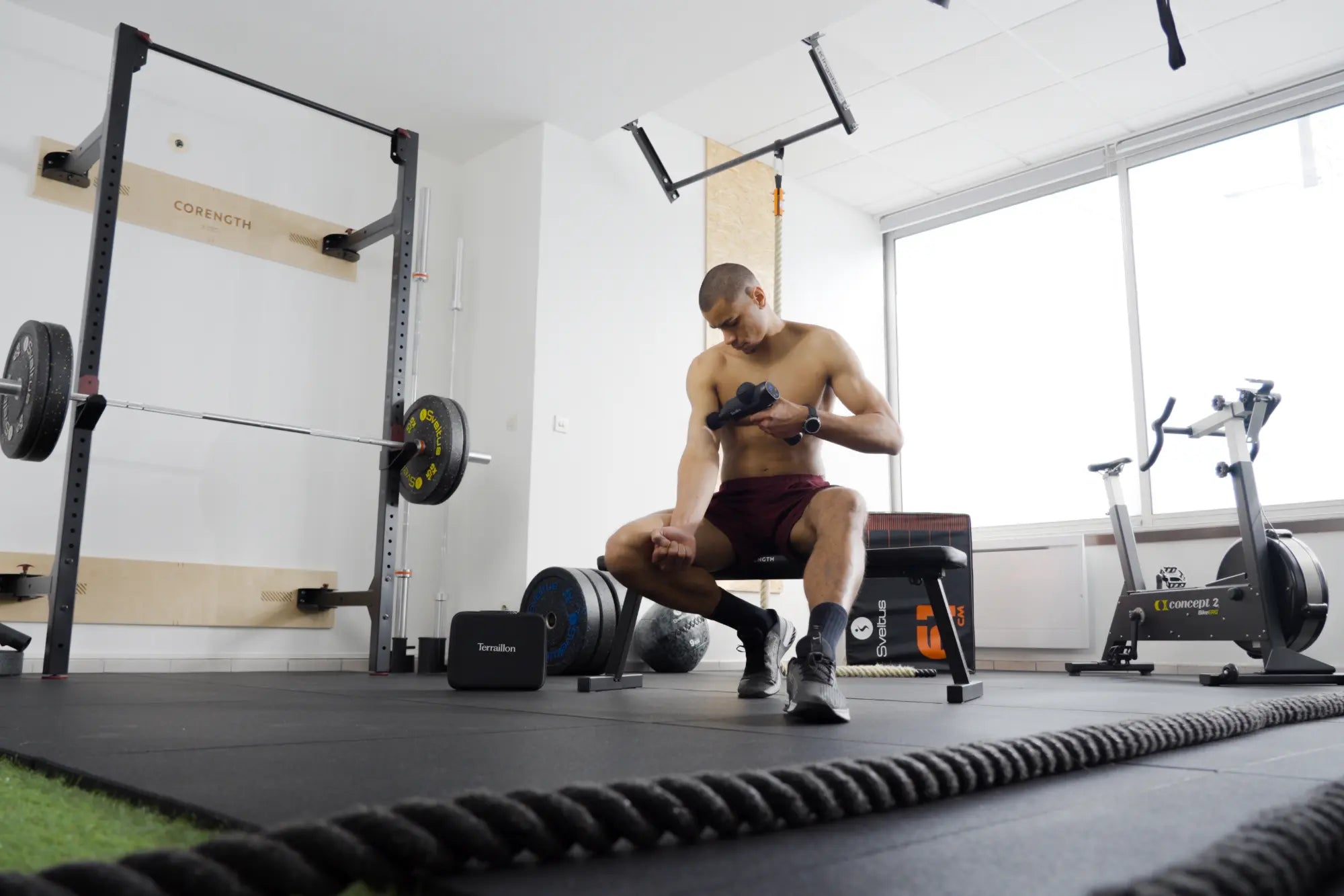 GUN MASSAGER EXPERT - Pistolet de massage avec embout chaud & froid